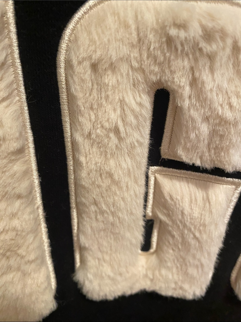 UGG Black Sweatshirt with Cream Sherpa Logo - Picture 3 of 4